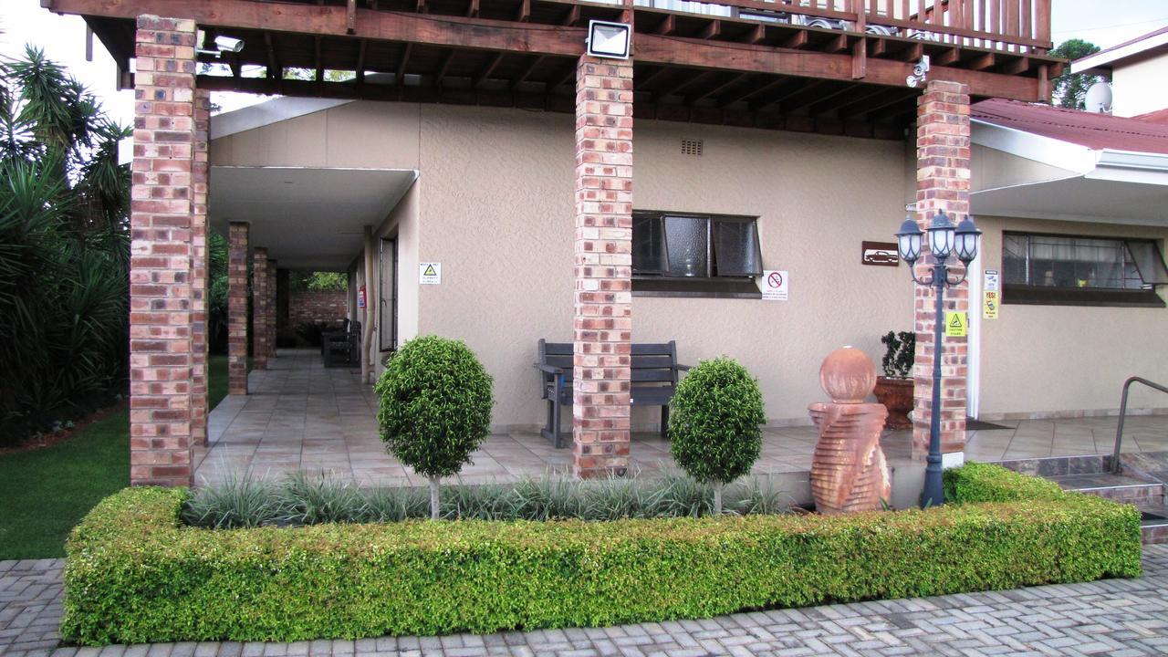 Bel Air Guest House Piet Retief Esterno foto
